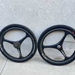 Rare 26” Carbon SPIN MTB Wheelset
