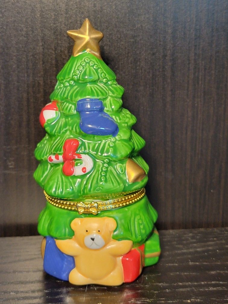 Vtg Porcelain Christmas Tree Trinket Box Holiday Ceramic Glaze Hinged 4.5" Tall