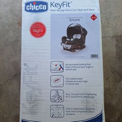 Baby Car Seat. Chicco Keyfit Encore. $150