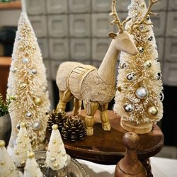 Vintage Holiday Christmas Decor