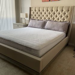 King Bed Frame Upholstered Linen 62"W 84"H 92L( From Head To Foot)