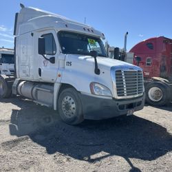 2012 Freightliner Cascadia For Sale