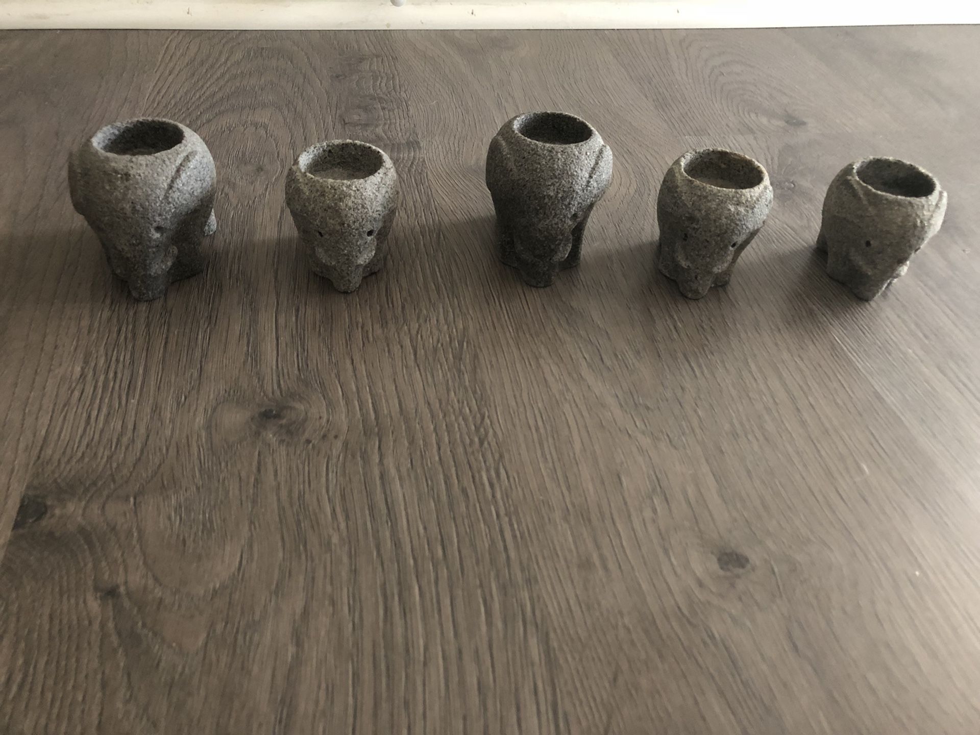 Decorative stone carved tee light candle holders