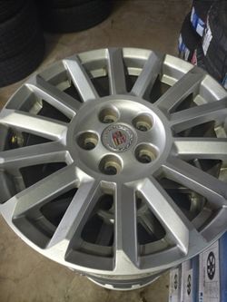 Cadillac wheels 17"