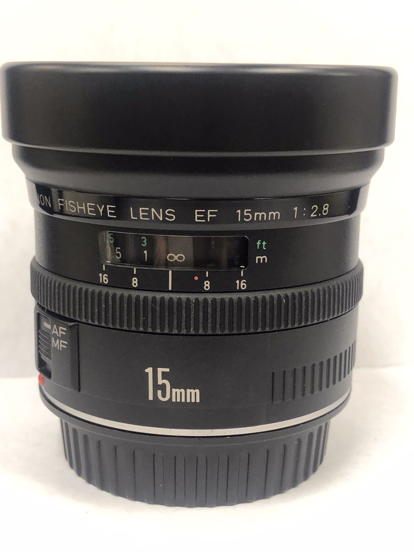 000000000Canon EF 15mm F/2.8 Fisheye Lens