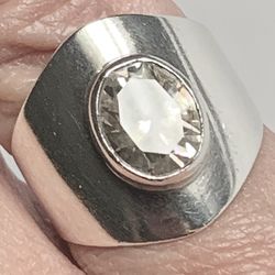 925 STERLING SILVER & WHITE TOPAZ Ring