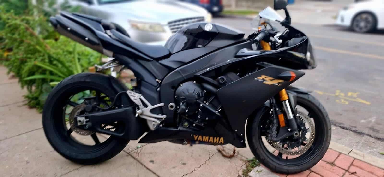 2008 Yamaha R1