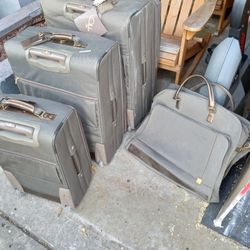 Luggage Set 