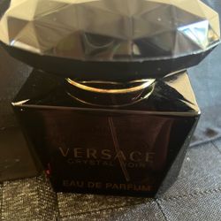 Versace Crystal Noir Perfume