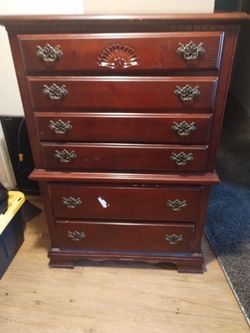 6 Drawer Cherry Wood Dresser