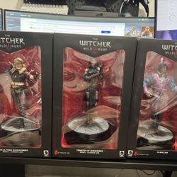 Dark Horse Witcher 3 Statues
