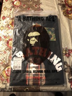 A BATHING APE SHIRT 