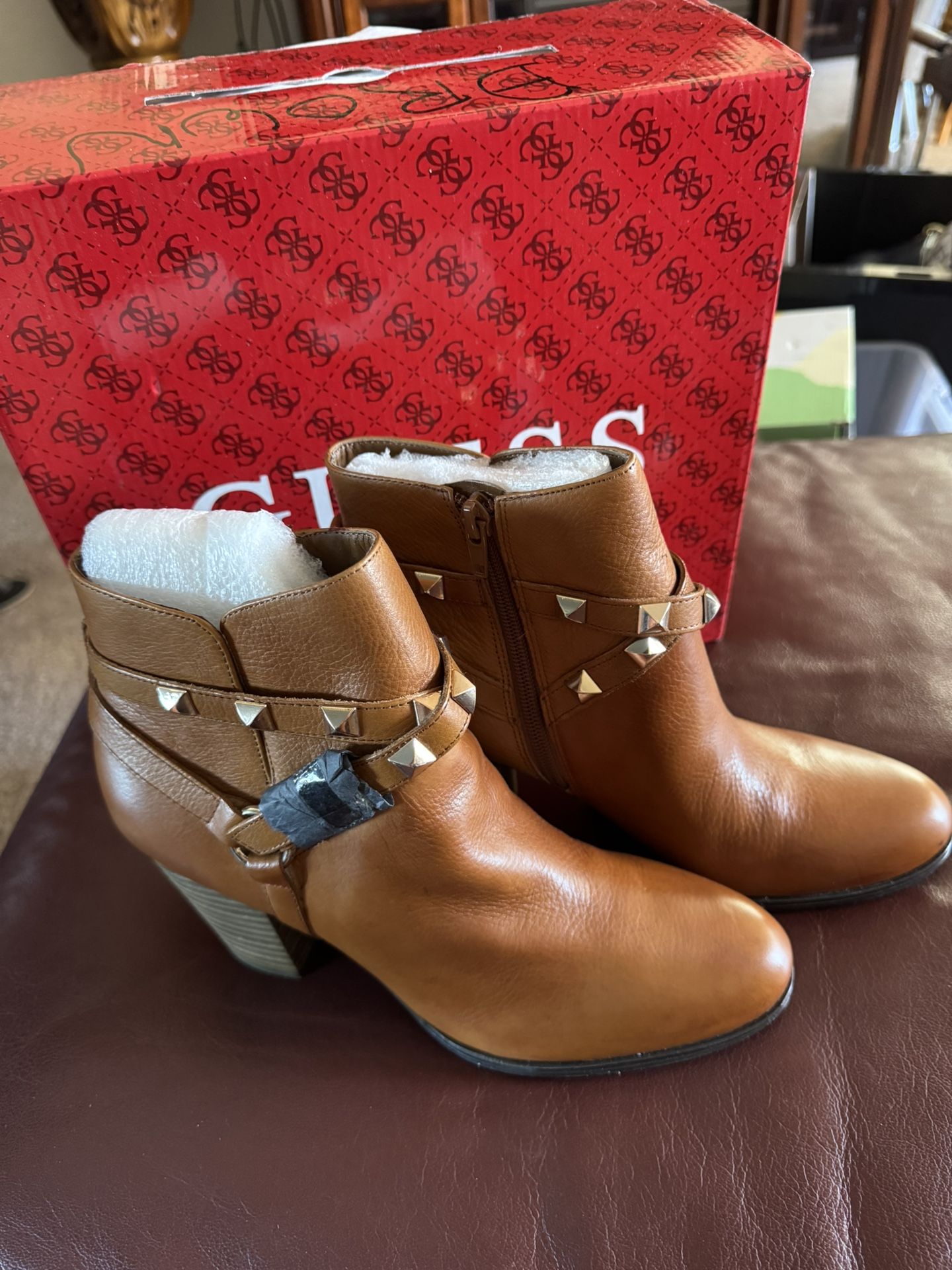 New Brown Leather Guess Boots 
