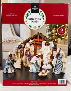 Christmas Nativity Set – 9 Pieces – Hand Painted
