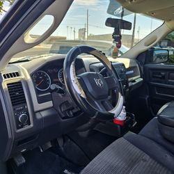 Dodge Ram 4.7 V8 2010
