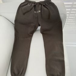 New Men Sweatpants Size M, Run Small