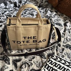 The Tote Bag 