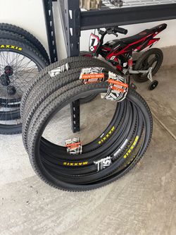 Maxxis mtb tires 29x2.25