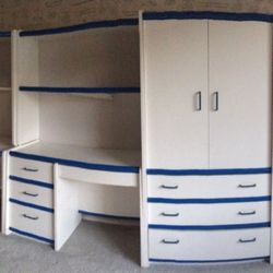 4- piece Desk Set For Kids And  Young Teens