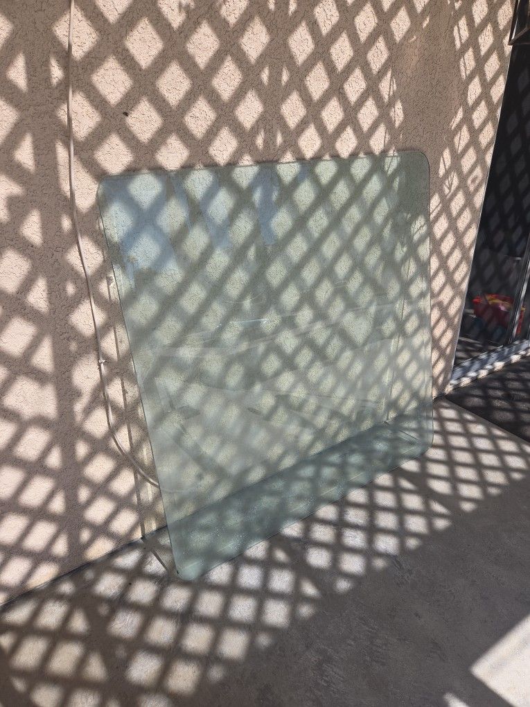  Free  48 X 48 Glass For Table. 