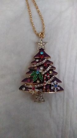 Christmas tree necklace, purple, 20$