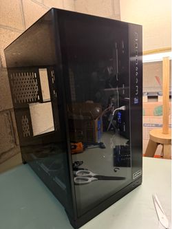 Computer case come with rgb fans