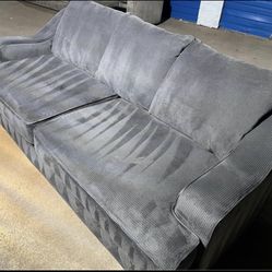AMAZING OVERSIZED BLACK/GREY 3 SEATER