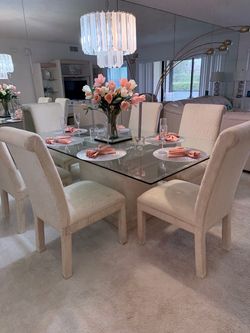 Glass Dining room table and chairs