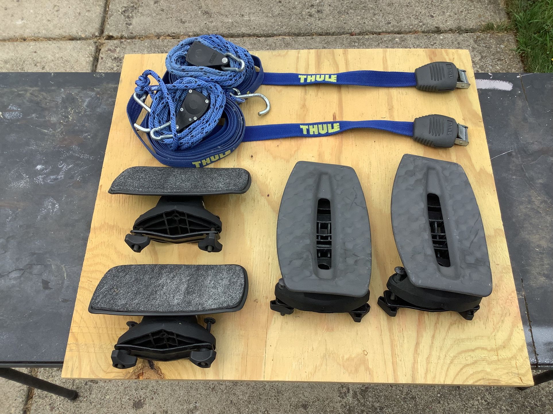 Kayak Roof Carrier Thule Doc Glide
