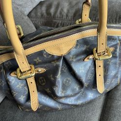 Authentic Louis Vuitton Tivoli GM Bag
