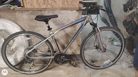G T mountain bike  / road bike