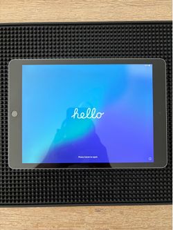 iPad 9th generation 64GB Like New