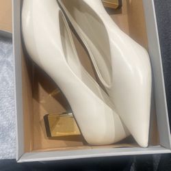 Charles And Keith Pumps  (OPEN TO OFFERS)