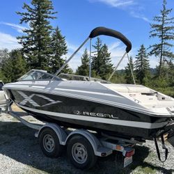 2013 Regal boat 20ft.  One Owner 