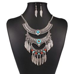 Boho Ethnic Tribal Indian Antique Tibetan Silver Beaded Turquoise Stone Leaf Tassels Statement Necklace Set