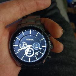 FOSSIL SMARTWATCH.... GREAT CONDITION....