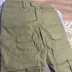 Men, Green Cargo pants