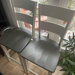 Set Of Pub Style Chairs New 