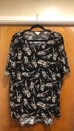 Women’s Black/Cream Featheted Shirt