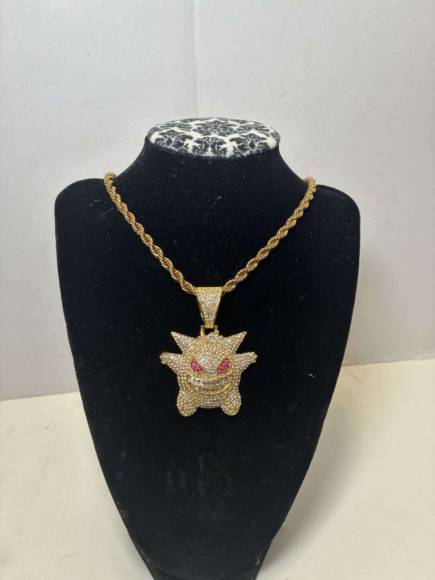 Iced Out Gangar With Gold Rope Chain