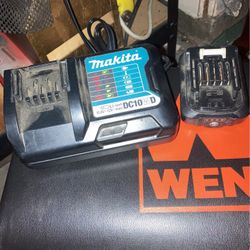 Miakita 12v charger With 1 12v Battery