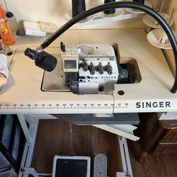 Commercial Sewing Machine Overlock Singer 1842U For Sale $740