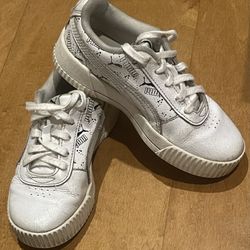 Puma Carina Hand Drawn Toddler Shoes Size 13c 