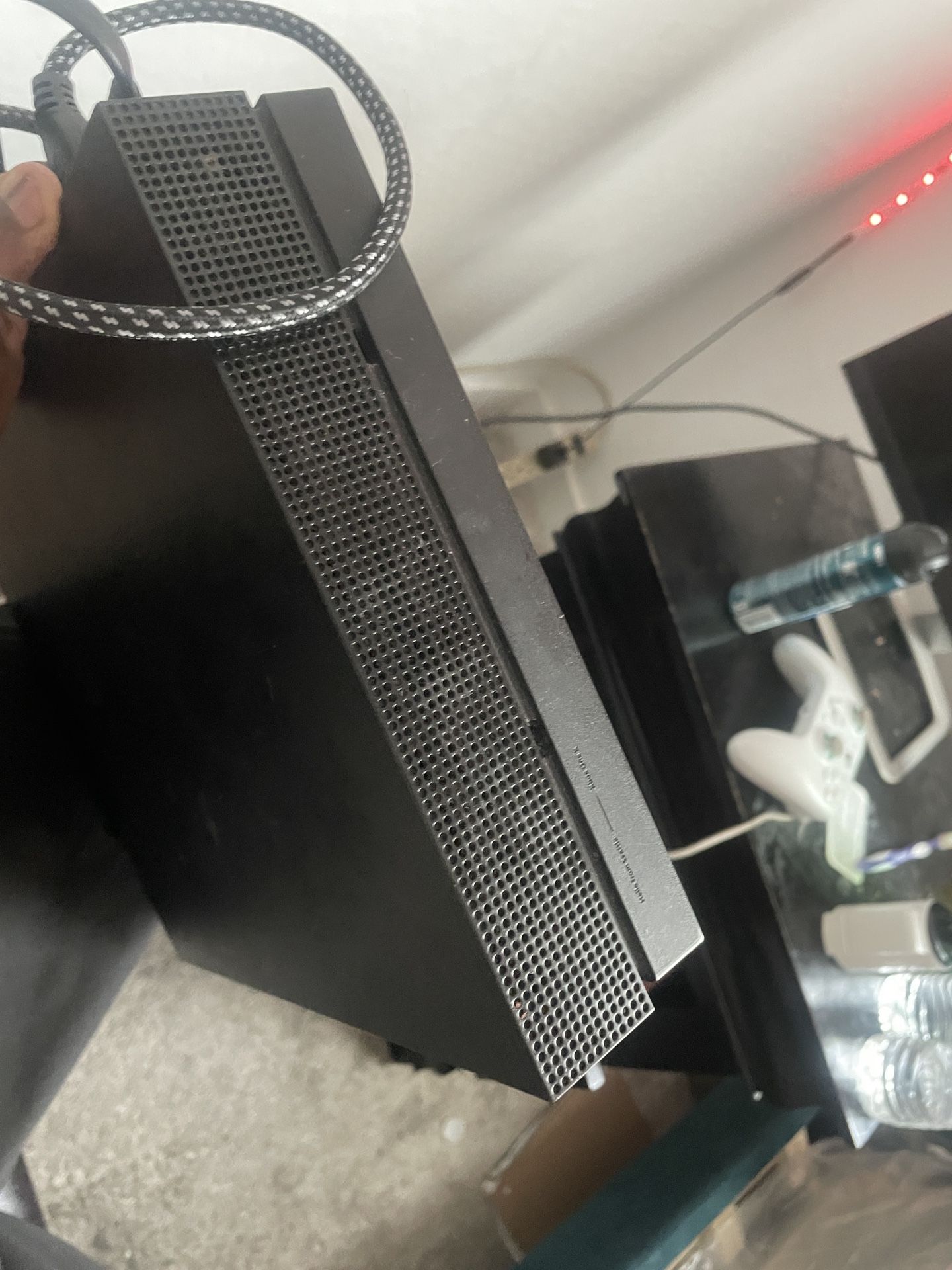Xbox One X