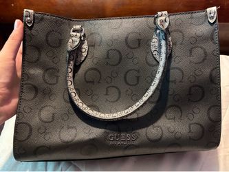 GUESS Factory Oak Park Logo Carryall Tote Bag