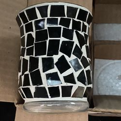 Black And White Garden Pot  4 Inch  Set Of 3 Or 1