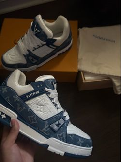 LV shoes size 7