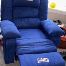 Giants Chair 