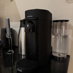 Nespresso (with Pods) 