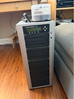 10-disc DVD / CD duplicator